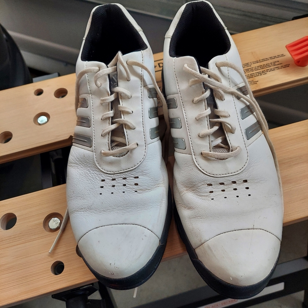 Sz 10.5 Adidas Golf Shoes
